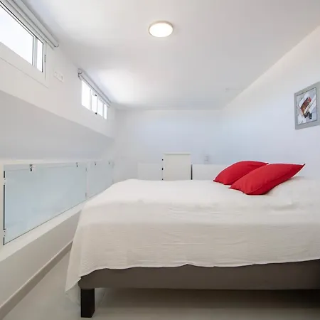 Refurbished Anfi Apartment